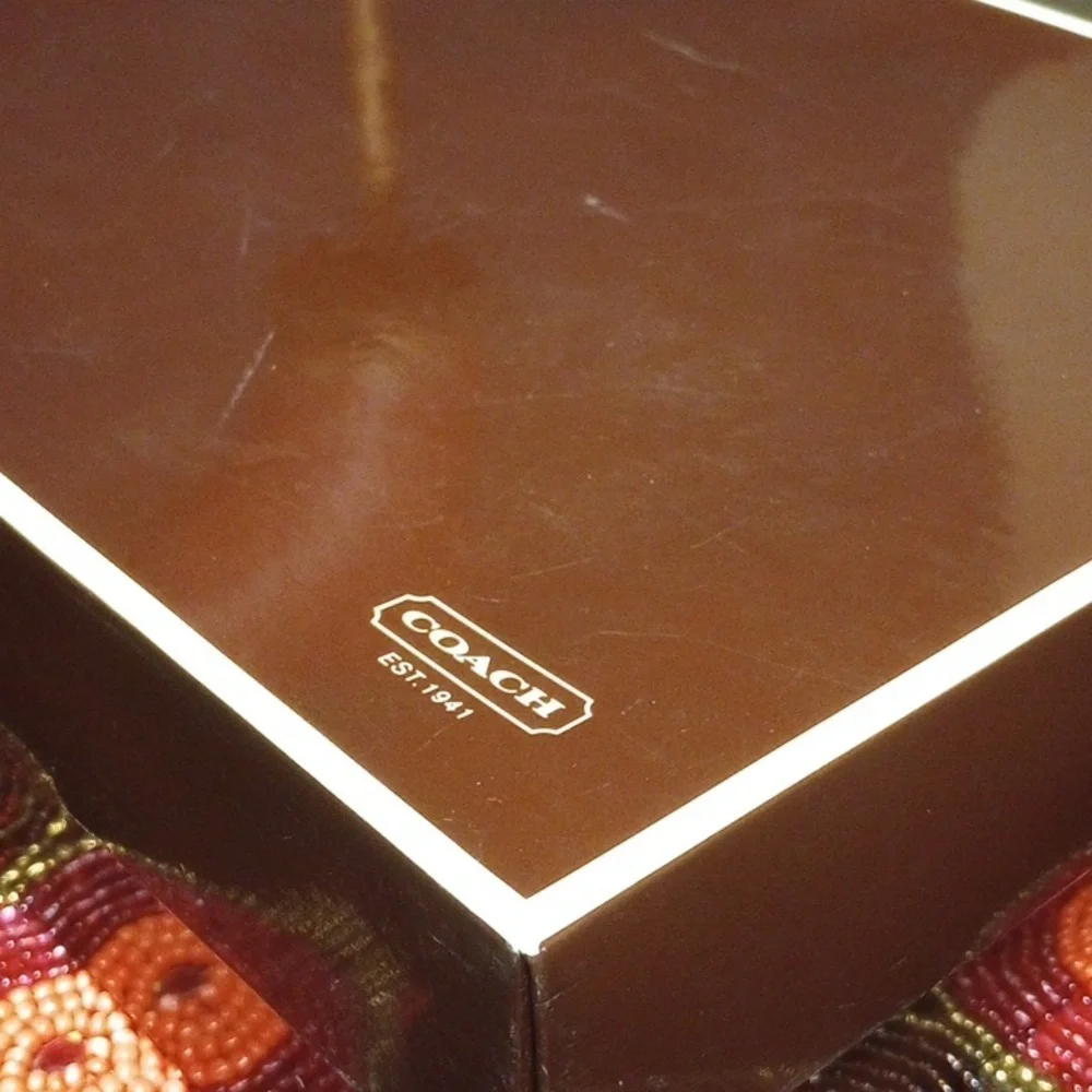 Vintage Coach Gift Box With Tissue